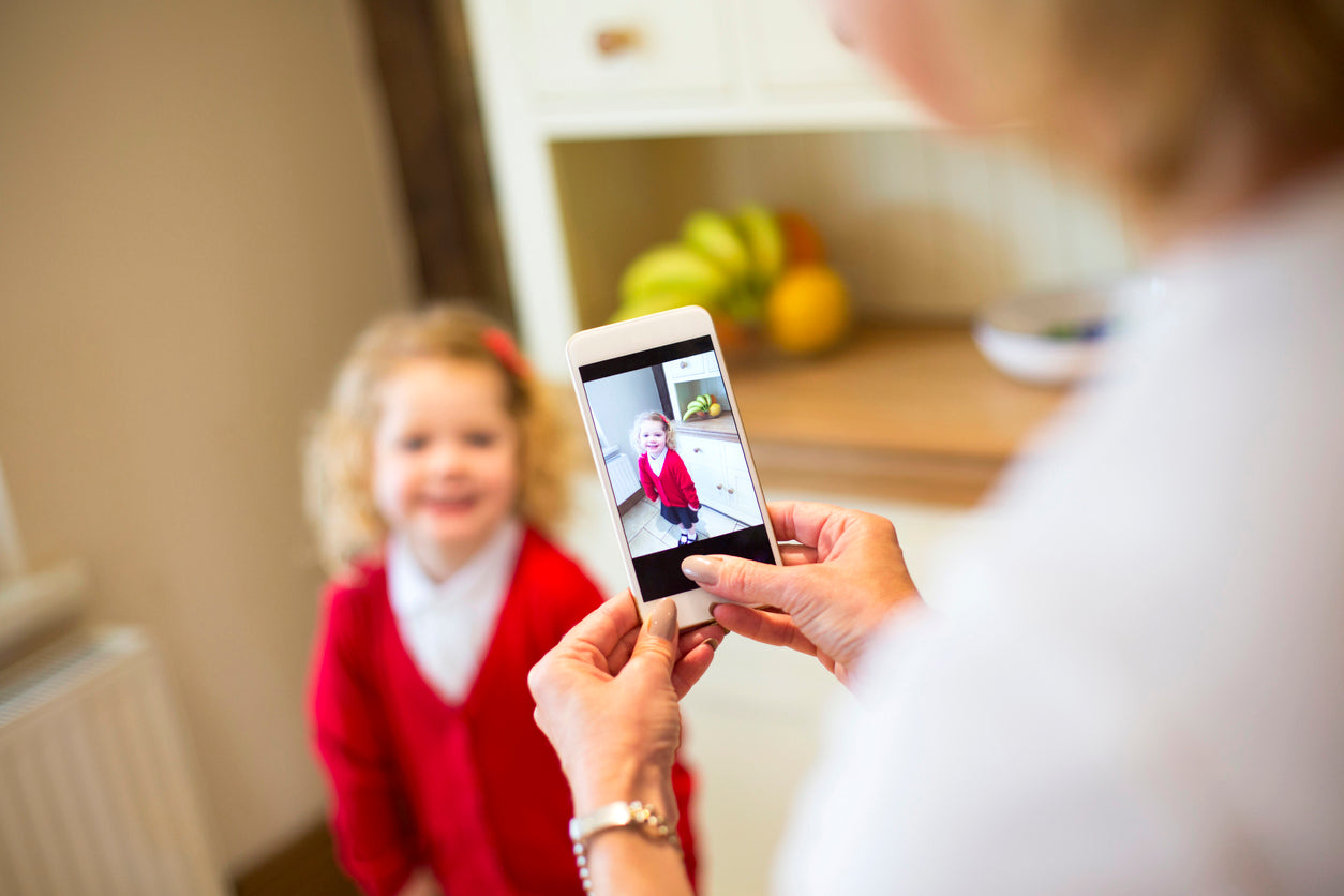 5 dingen om over na te denken voordat je de foto van je kind online zet