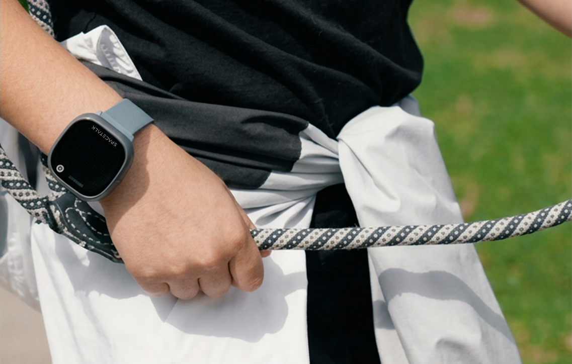 Buy Now, Activate Later: Timing a Black Friday Purchase for Christmas Morning